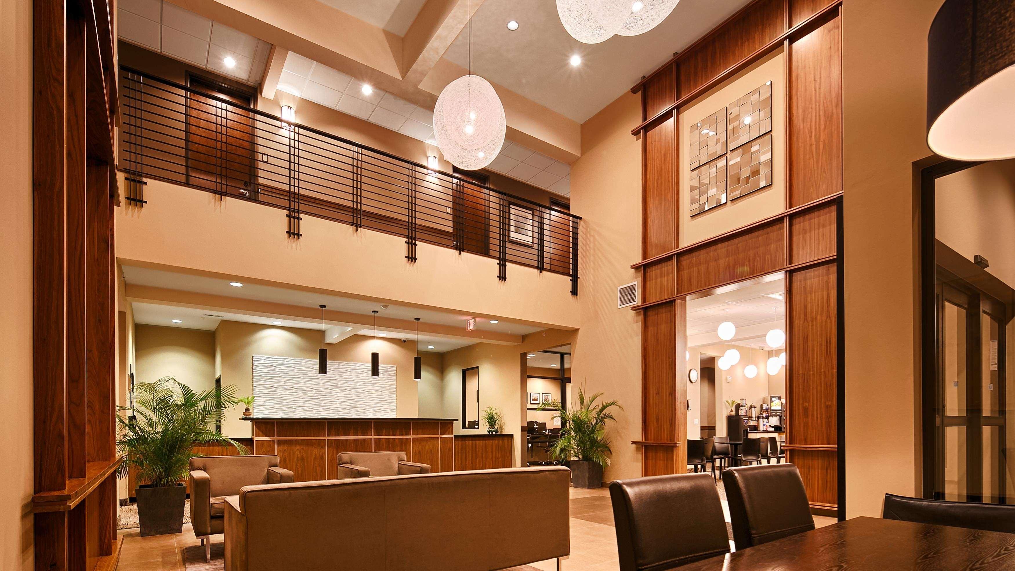 Best Western Plus Lacey Inn & Suites מראה חיצוני תמונה
