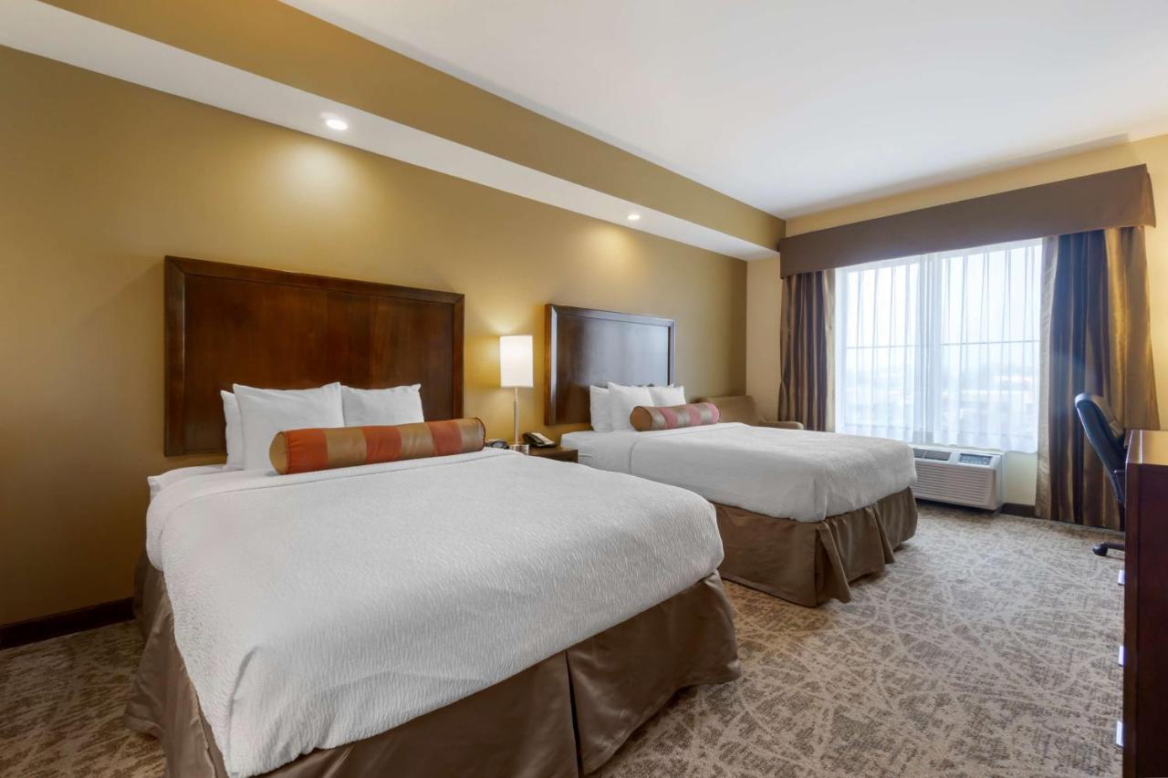 Best Western Plus Lacey Inn & Suites מראה חיצוני תמונה